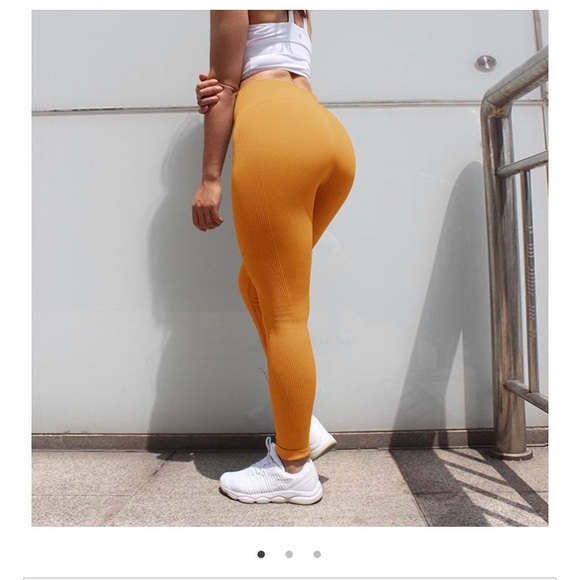 Astoria sunshine yellow leggings - Picture 2 of 5